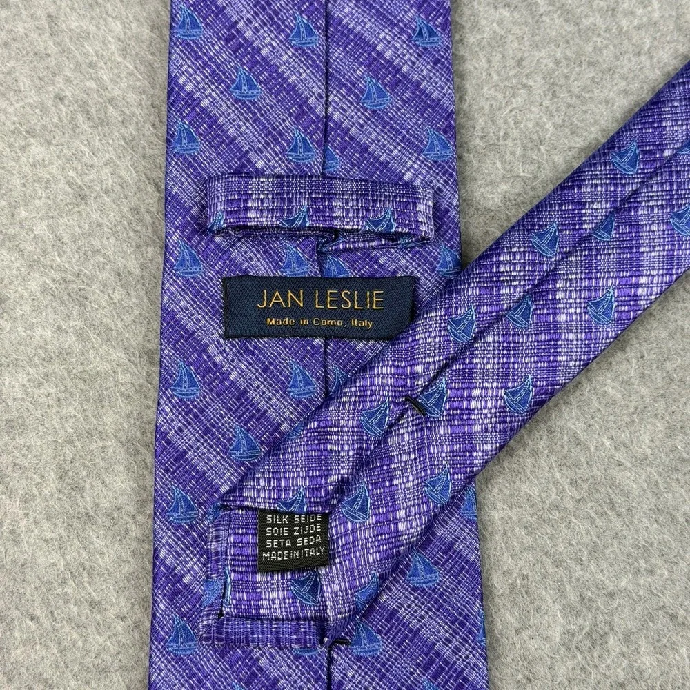 Vintage Jan Leslie Italy Silk Tie Purple Blue Sailboat Nautical Necktie 58x3.25